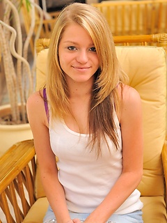 Marianna gets naked and plays by FTVGirls