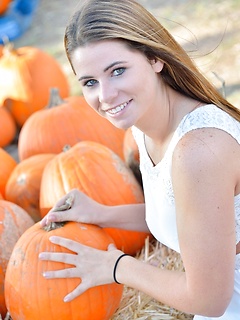 Aveline Halloween Teen by FTVGirls