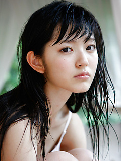 Airi Suzuki Asian in bath suit enjoys petals all over her body by AllGravure