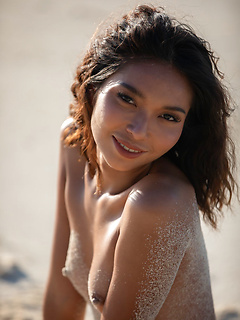 Rosah by Met Art