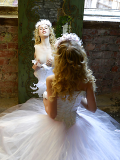 Hot Amour Angels Angelika D