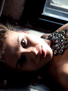 Naked Beauty Leda