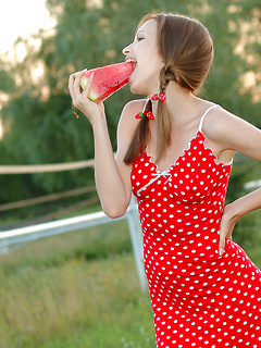 Teenie shows spots by Amour Angels