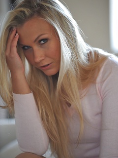 Michaela by Girlfolio